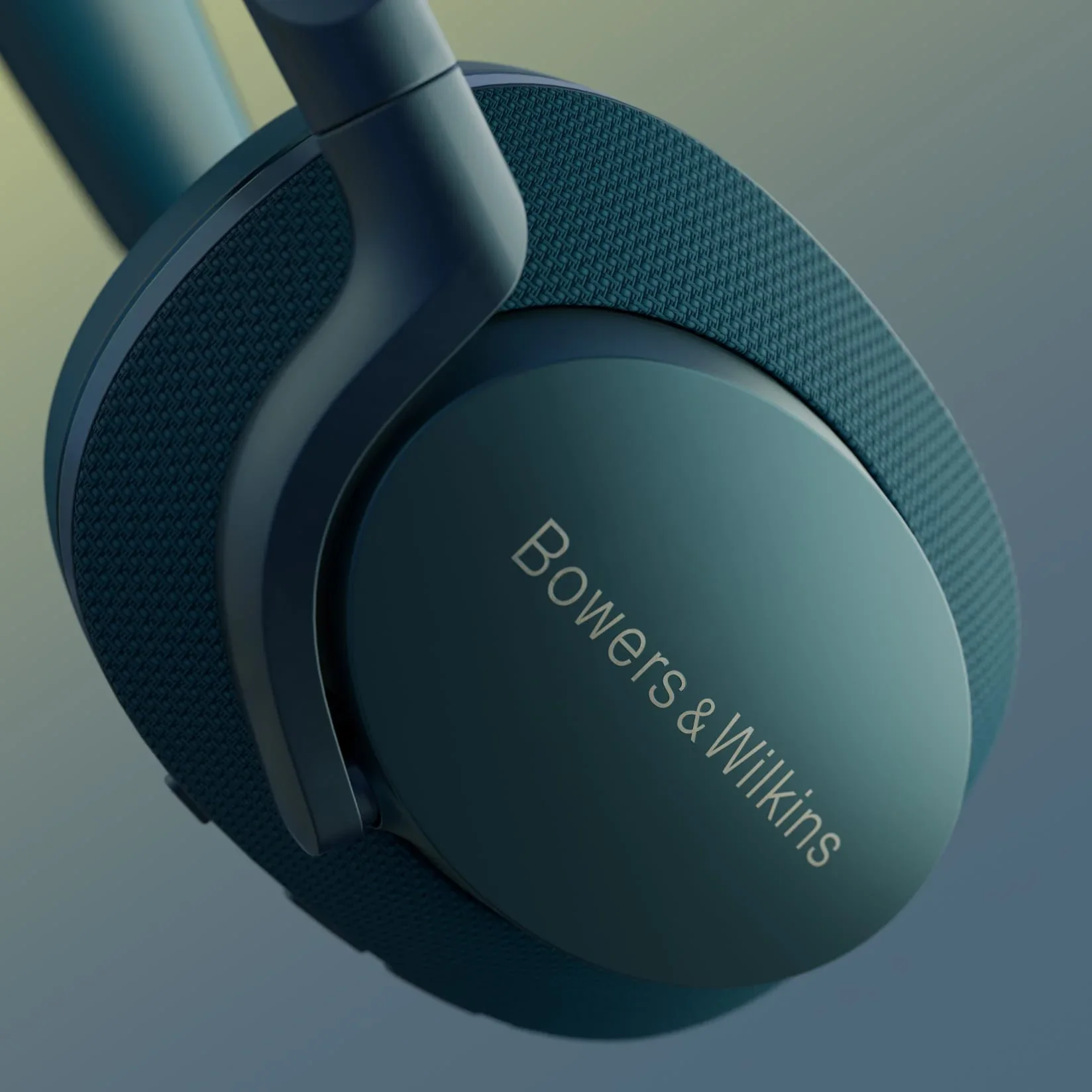 Bowers & Wilkins Px7 S2e Wireless Over-Ear Noise Cancelling Headphones with Custom Drivers and 30-Hour Battery Life - Image 4
